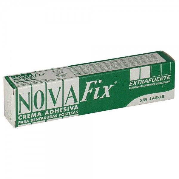 Novafix Crema Adhesiva Prótesis Dentales Extra Fuerte Sin Sabor 45 g